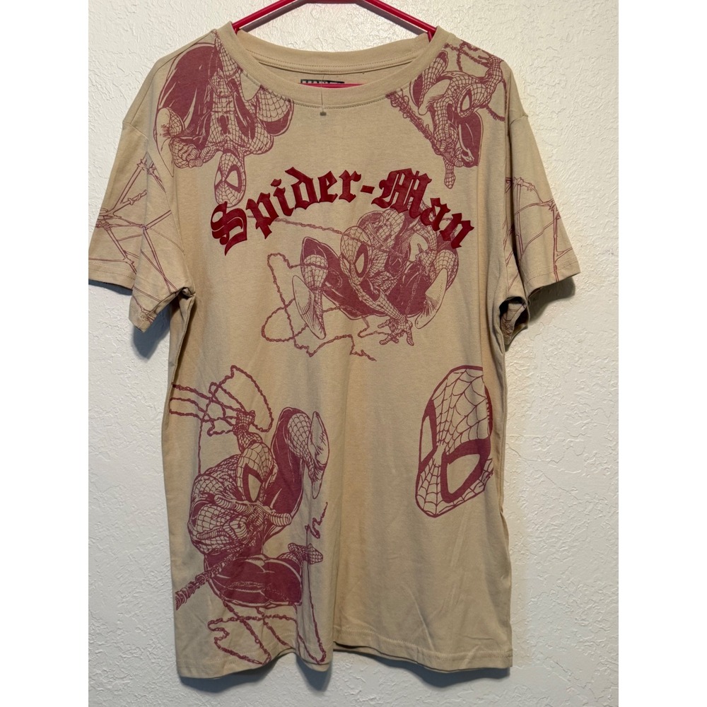 Marvel Spider-Man Graphic T-Shirt Tan Red All Over Print Gothic Text Large